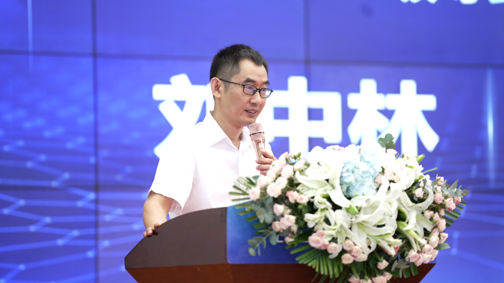 喜訊 | 重慶宇隧再次單筆億元設(shè)備采購簽約儀式圓滿舉行！