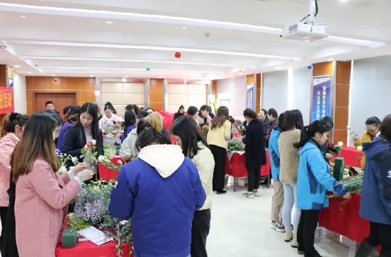 智邦集團(tuán)2021年三八婦女節(jié)主題活動(dòng)報(bào)道